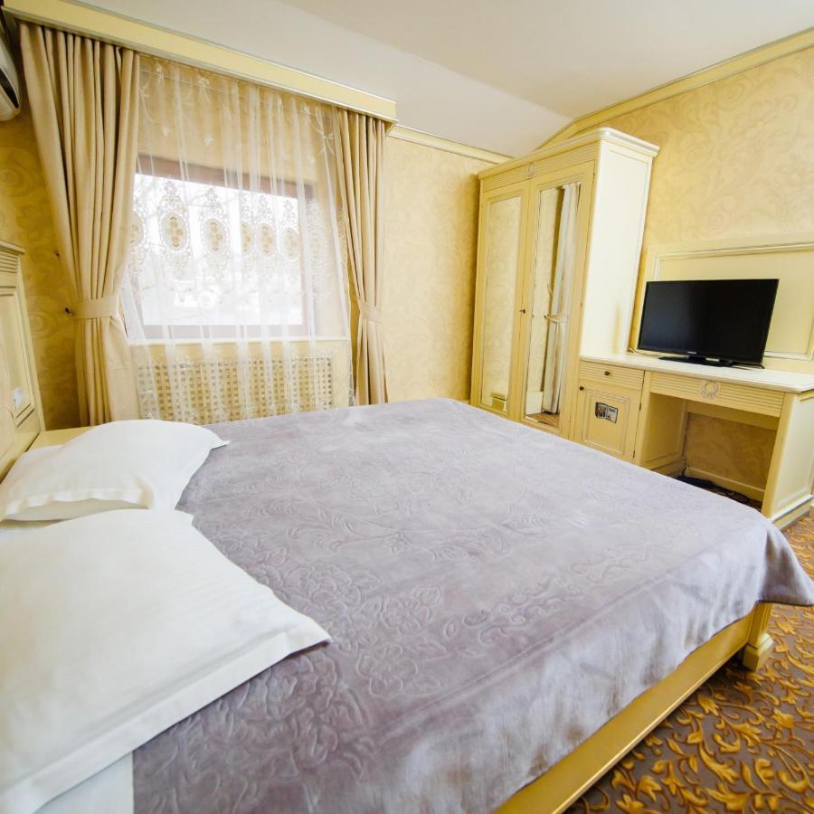 Cazare Plopii Fara Sot Iasi Extérieur photo